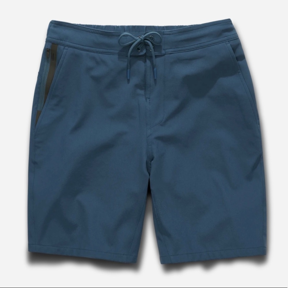Ten Thousand Foundation Short
